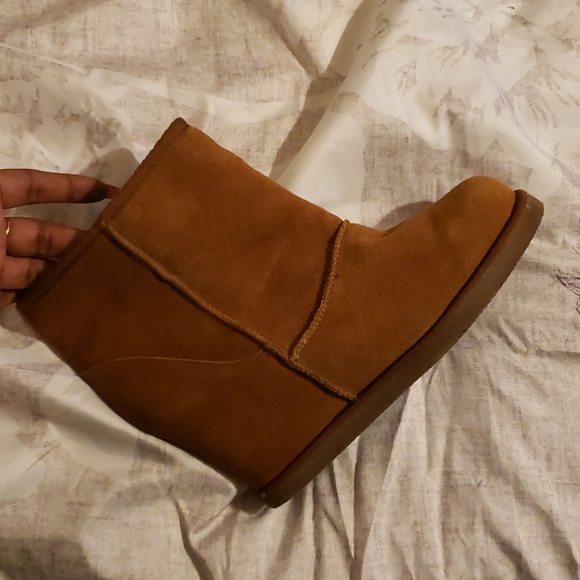 Wedge Boots - Picture 4 of 4